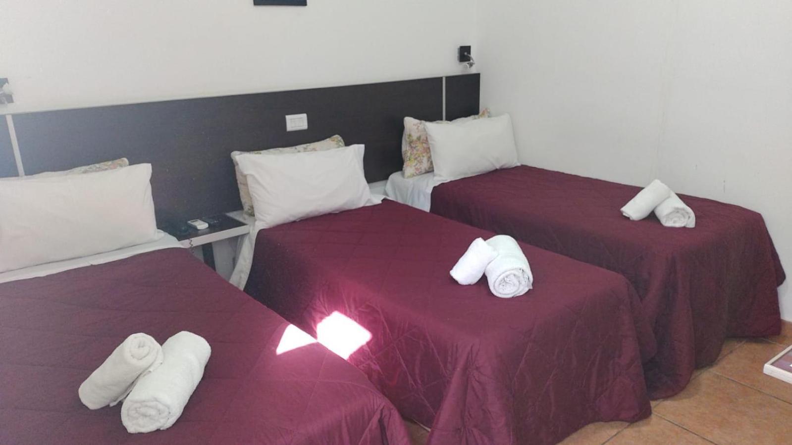 Hotel Ischigualasto Сан Хуан Екстериор снимка